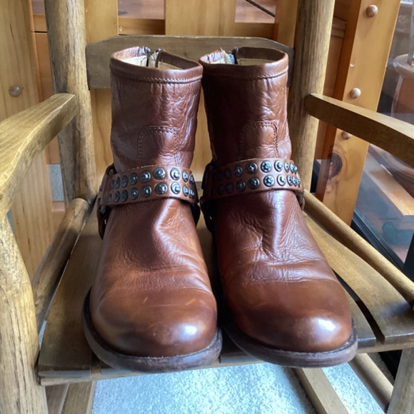 Frye Leather Boots - Picture 4 of 7